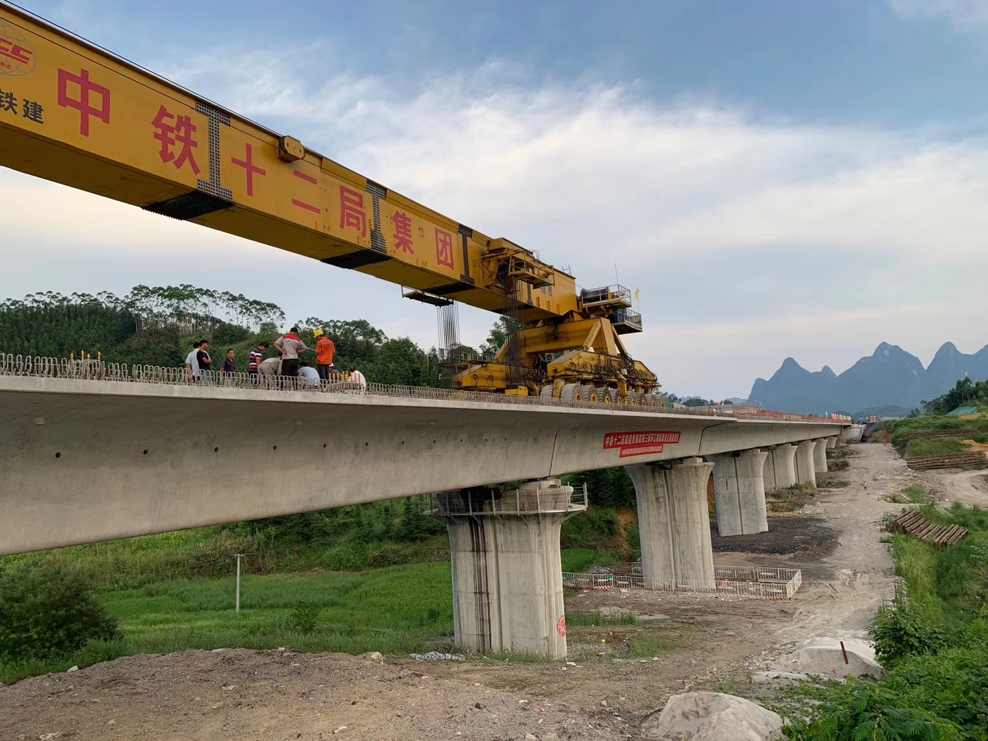 汉阴预应力加固在公路桥梁施工应用